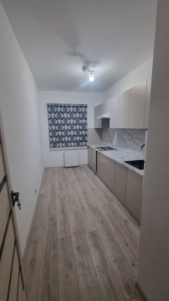 Мирзо Улугбек Бюк Ипак юли метро ёнида квартира