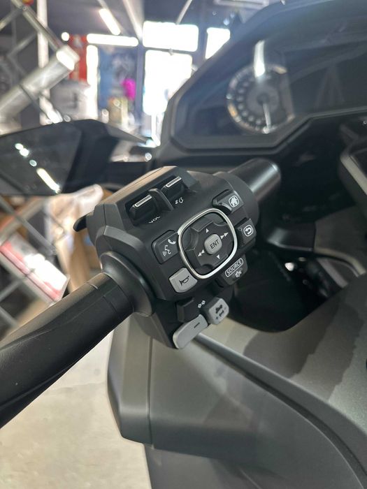 Honda Goldwing Bagger DCT model 2025 - Honda Constanta by EST BIKE