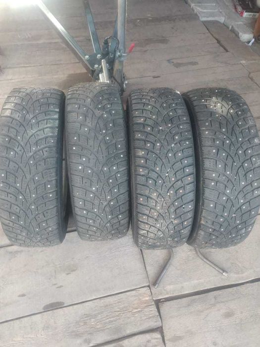 Продам шины зимние R14