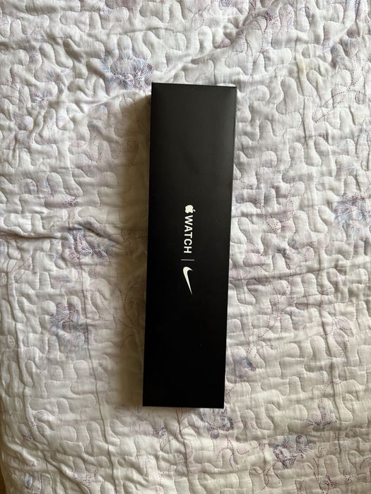 Apple watch se  nike series
