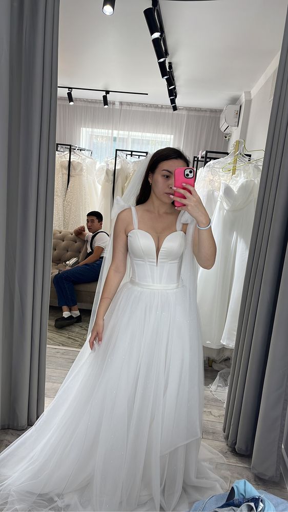 продам новое свадебное платье