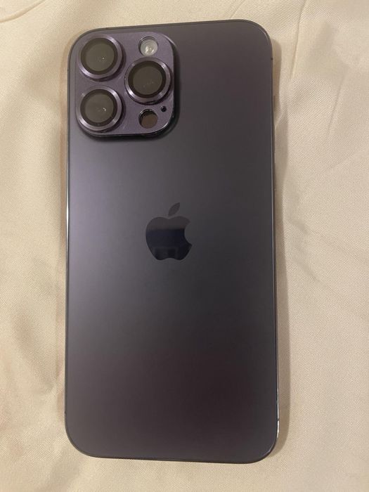 Продавам отличен Iphone 14 pro max 256gb цвят Deep purple