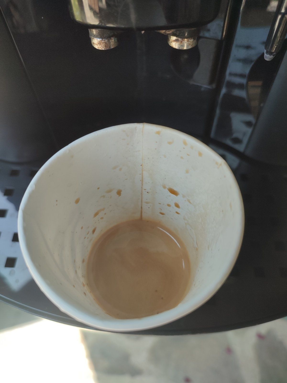 Кафеавтомат Delonghi Magnifica топ състояние