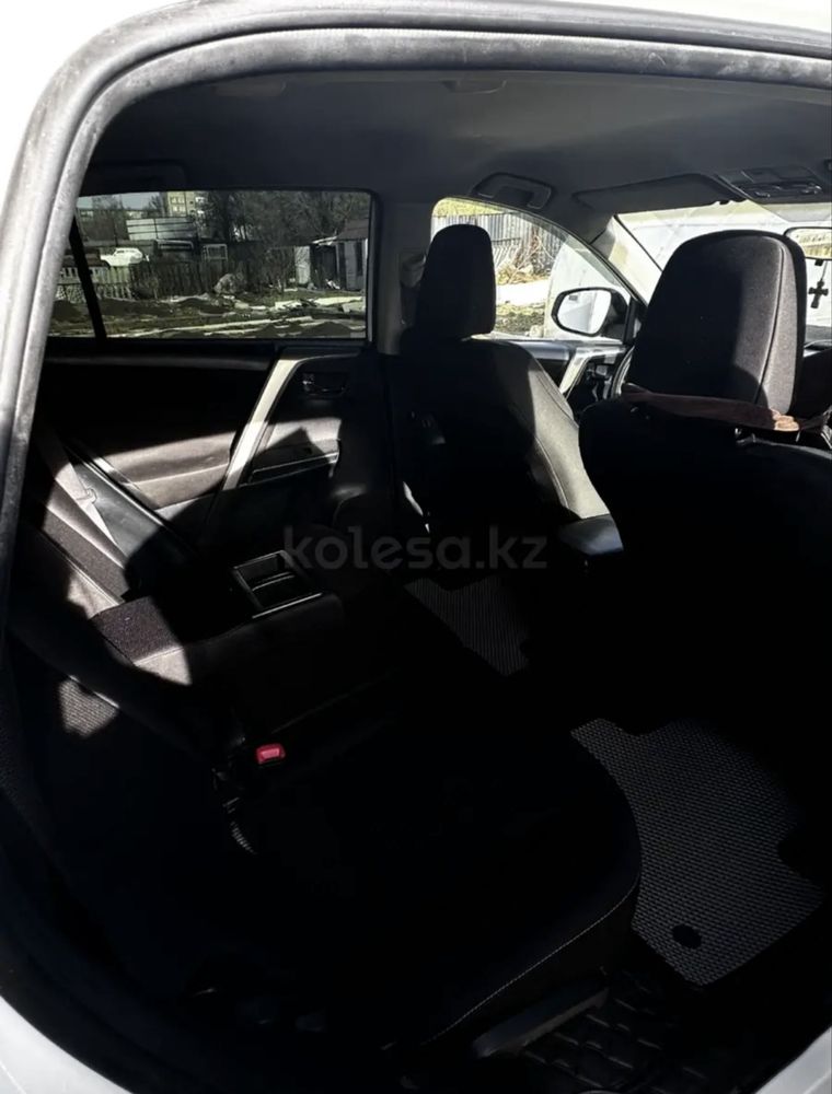 продом RAV4 2014 года