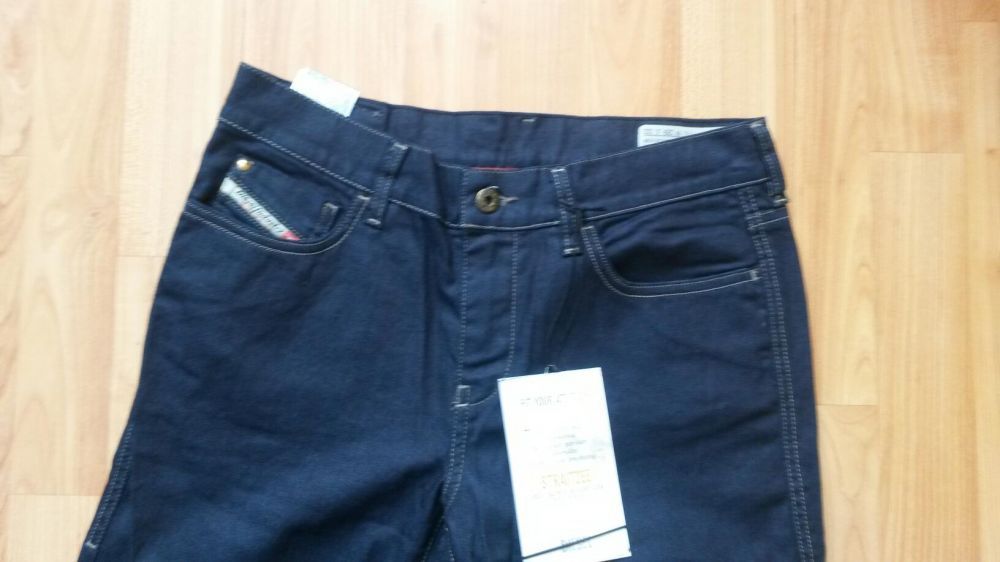 Blugi Dama Diesel Straitzee W30/L32