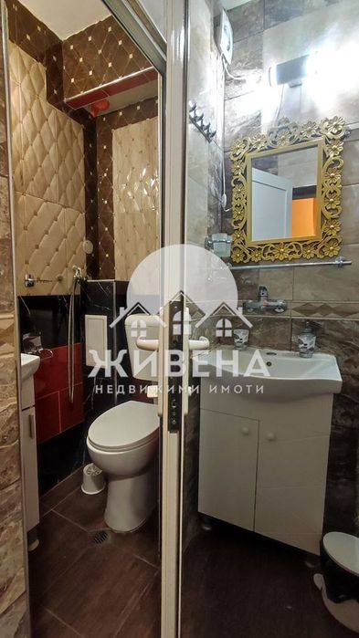 Дава се под наем Тристаен апартамент в Варна, Левски - 65 кв.м за 562 € - Снимка #10