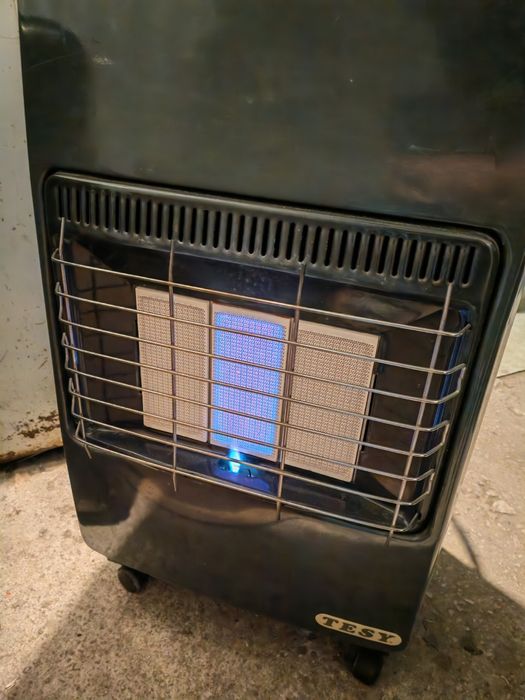 Газова печка с бутилка