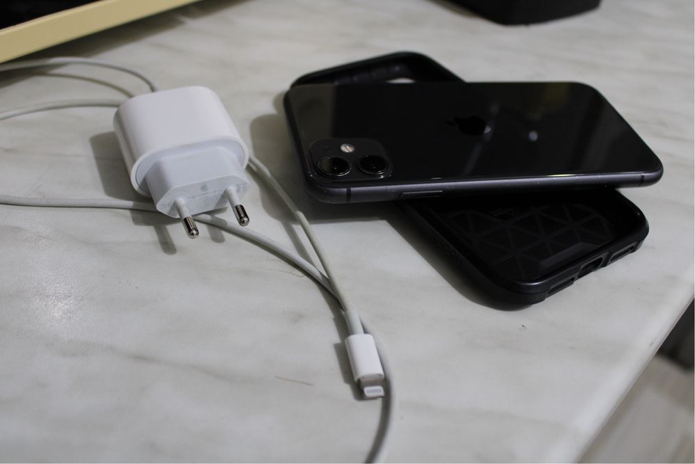 Iphone 11 64gb liber de rețea