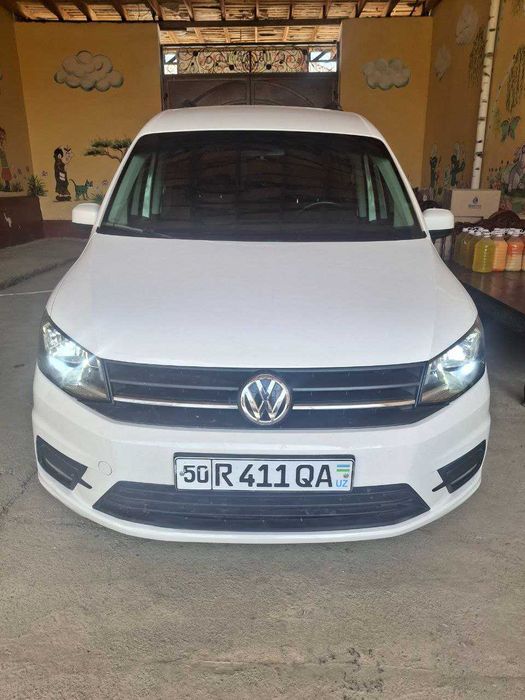 Volkswagen caddy trendline 4 eshiklik