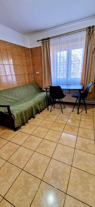 Închiriez apartament 2 camere – Ansamblul Buzaului / Școala Nr. 2