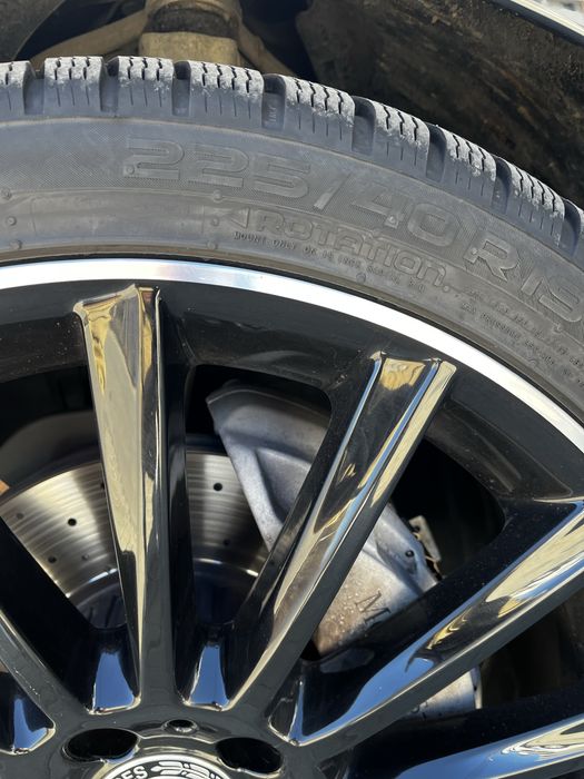 Cauciucuri iarna nokian 2 dimensiuni - 225 / 40 si 255 / 35 19