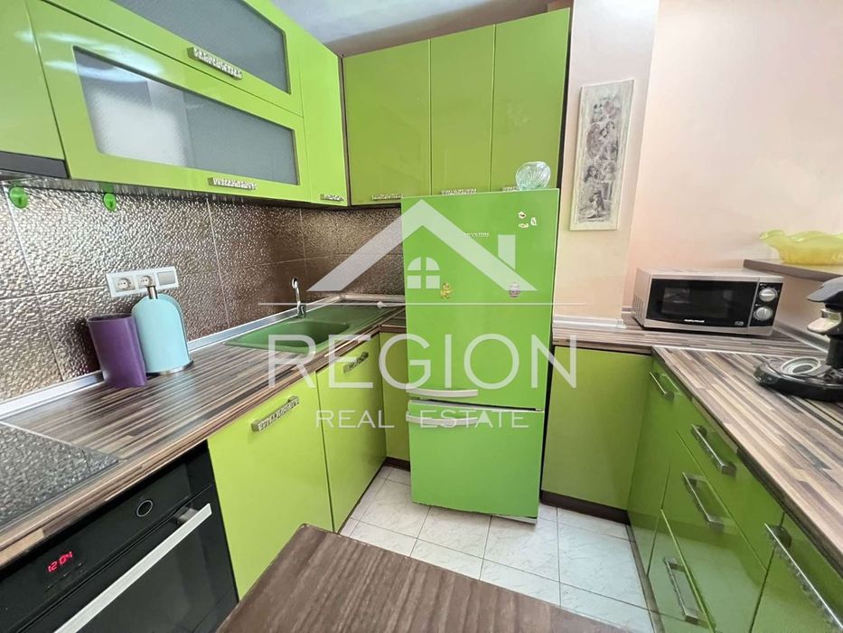 Дава се под наем Двустаен апартамент в Варна, Колхозен пазар - 65 кв.м за 433.5 € - Снимка #1