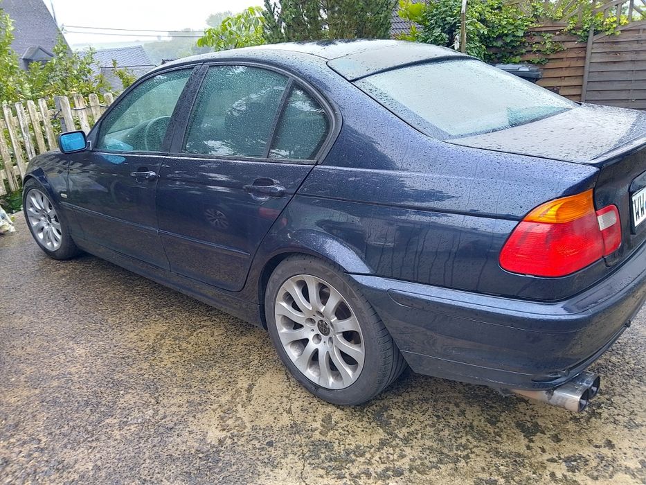 Vand BMW 318i 2001