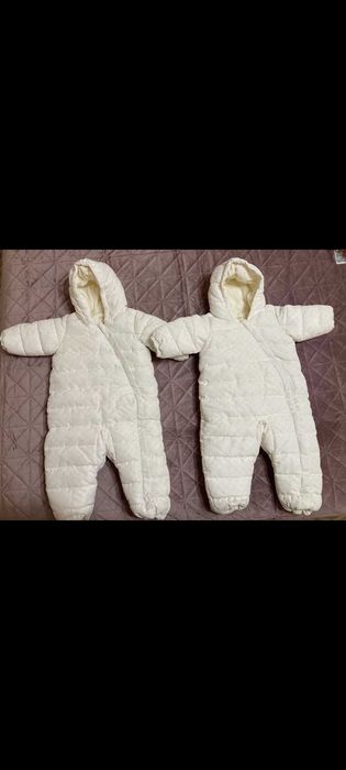 Бебешки гащеризон на бенетон бежово чисто нов