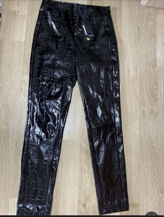 Pinko латексов панталон