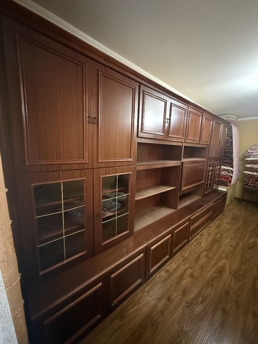 Гарнитор Stenka sotiladi srochno arzonga idial rasiskiy