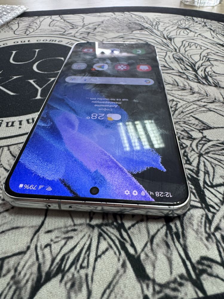 Samsung S21 Plus 5G 8/256gb - отличен