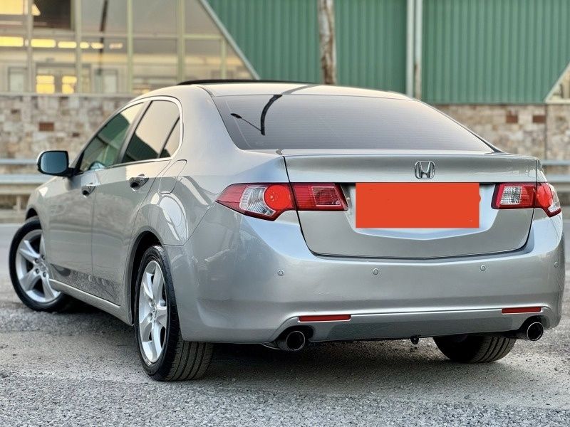 Задна броня за Honda Accord 8