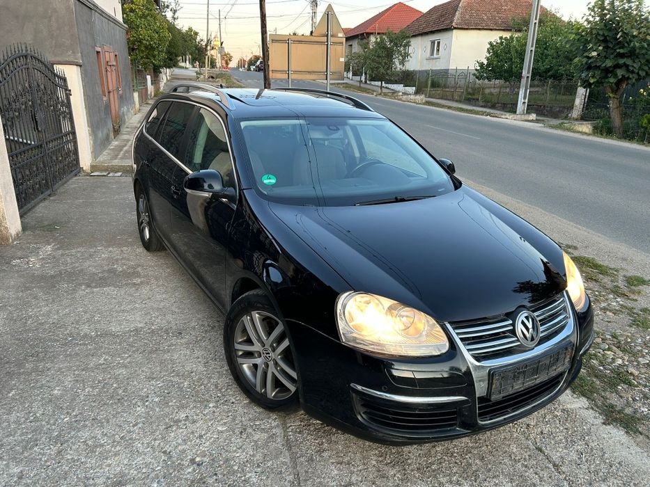 Vw Golf V SportLine Panoramic, 2009, 2.0 TDI, Carte Service, multe dot