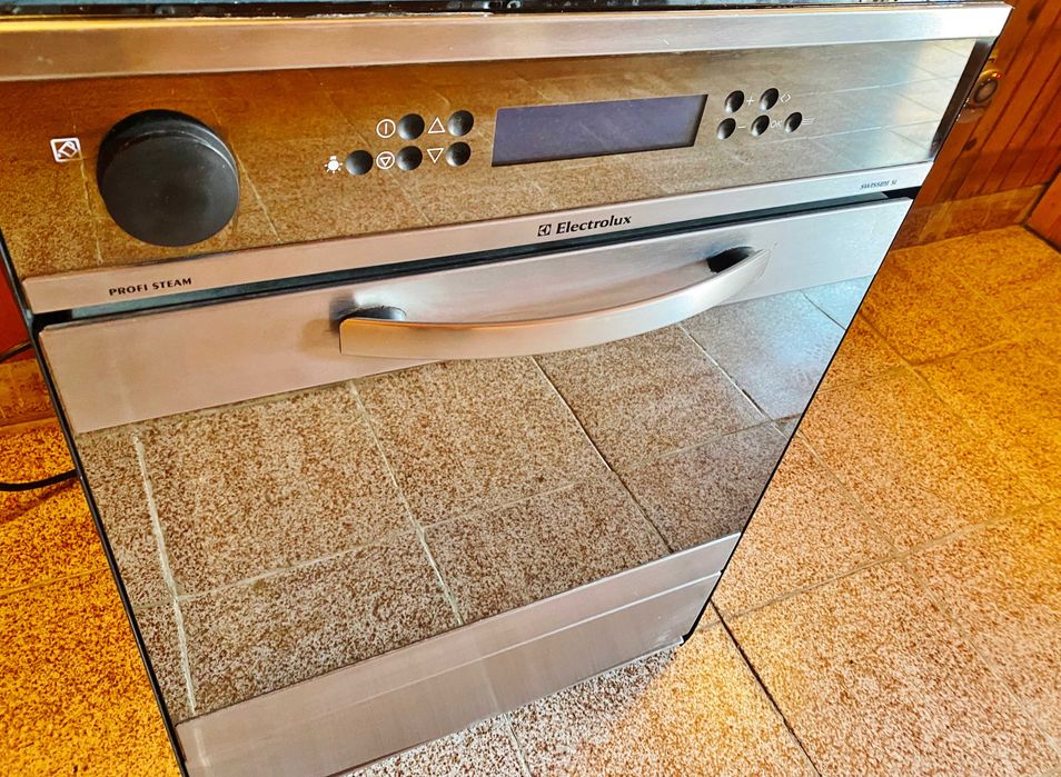 ТОП ЦЕНА - 600лв. Висок клас  Фурна - Electrolux Profi Steam SL -EBSL7