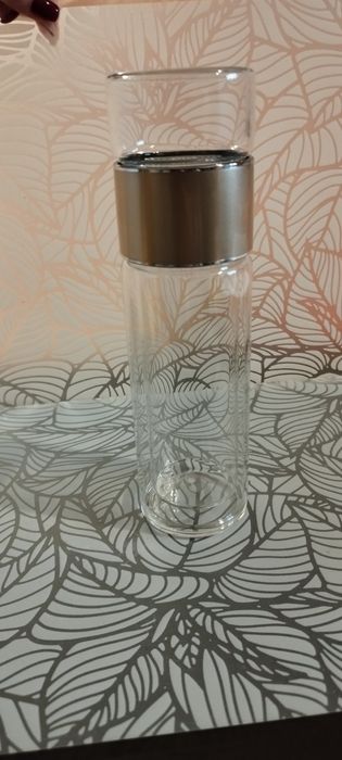 Стъклена чаша за чай с метален дифузер цедка