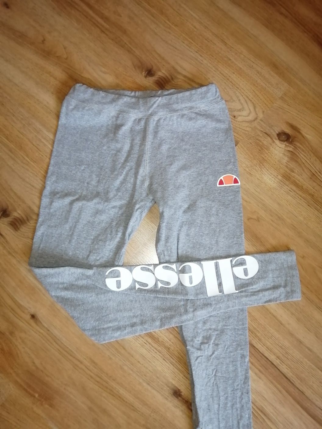 Клин на марка Ellesse