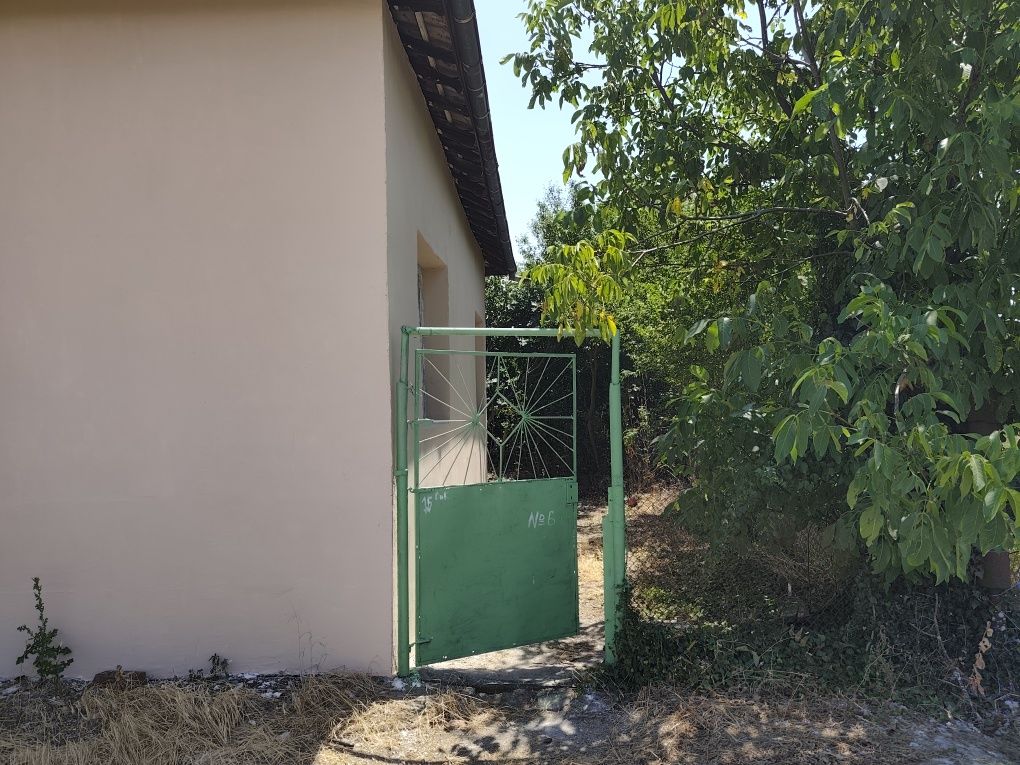 Продавам къща с Средец,обл Стара Загора