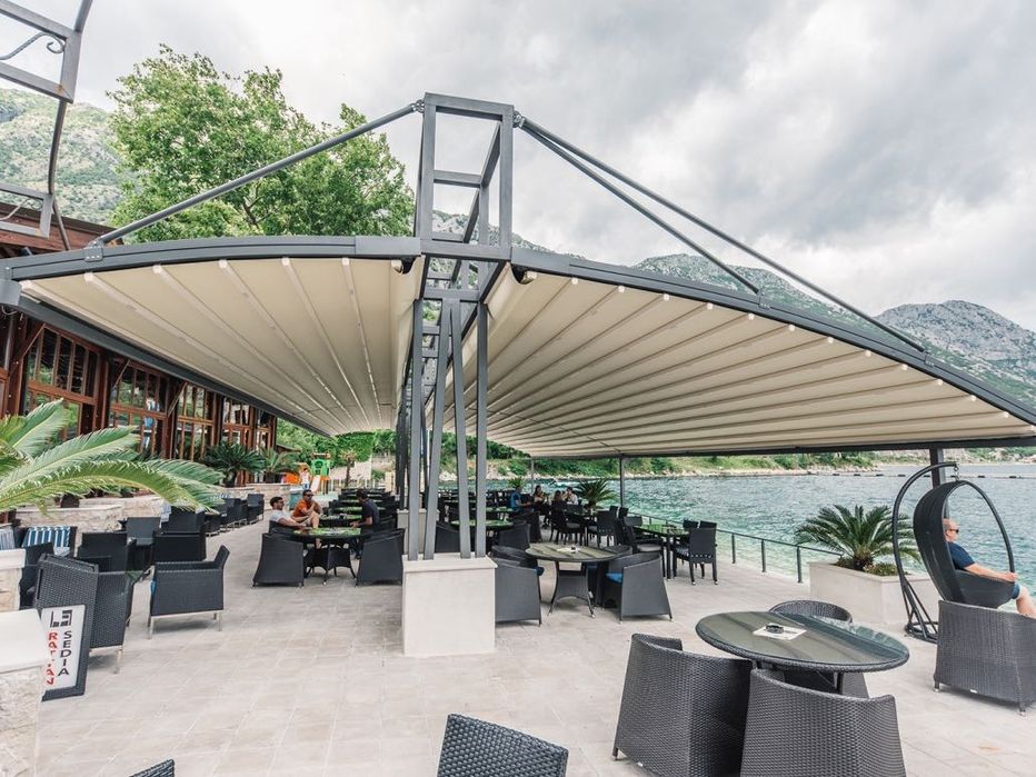 Pergole retractabile Bioclimatice, All Season-PVC, Winter Garden.