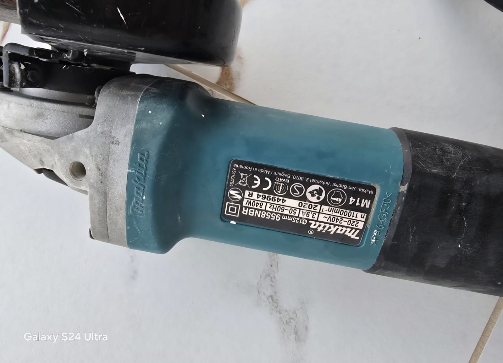 Ъглошлайф Makita 9558NBR