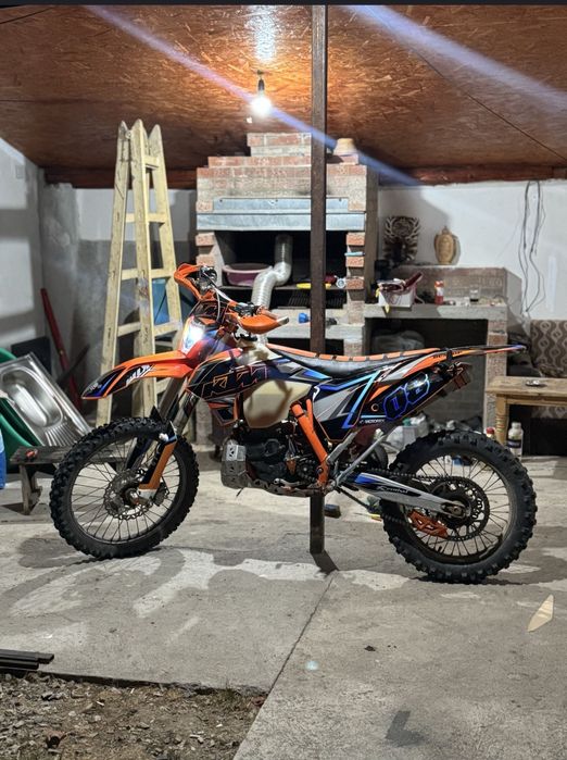 Vând KTM EXC 300 2T