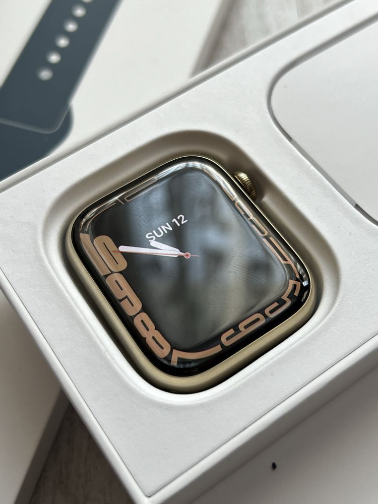 НОВ! Apple Watch 7 45mm LTE Gold / Като НОВ!