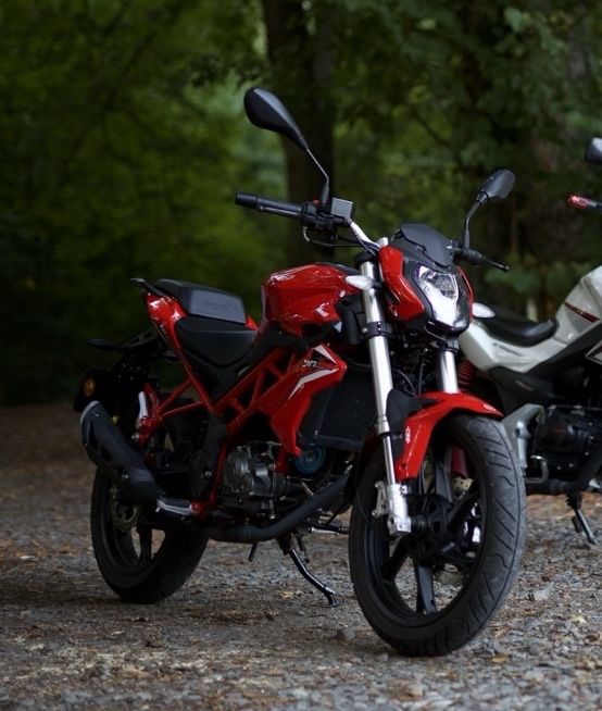 Benelli BN 125