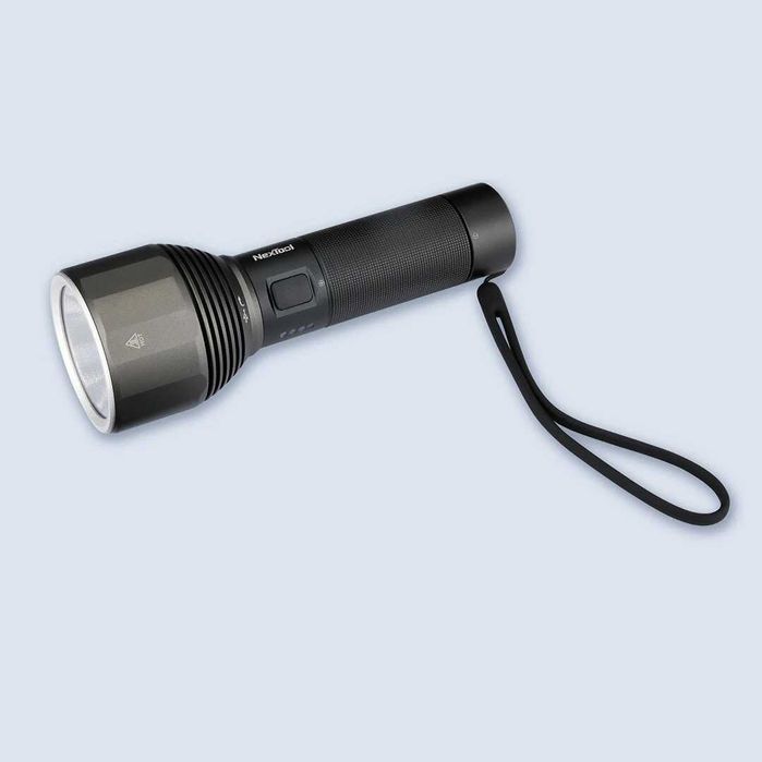 Super lanterna Nextool XHP50.2 acumulator inclus 26650 de 5000mAh real