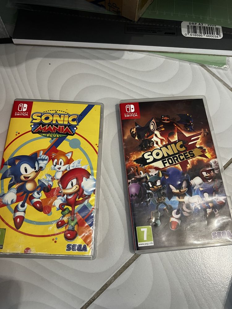 Nintendo switch v2 full box + 2 jocuri sonic