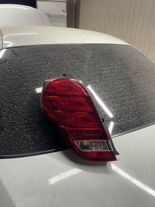 Spark orqa stop fara