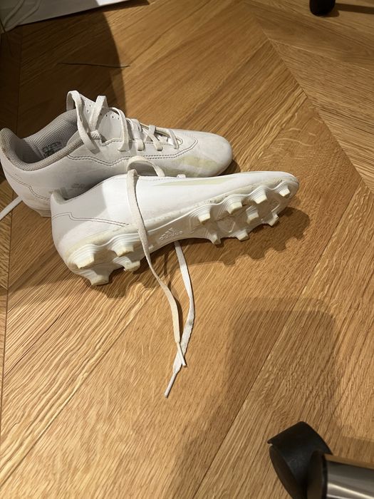 Ghete fotbal baieti  36,5 Adidas