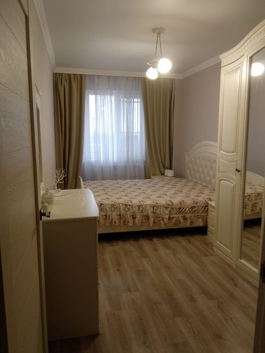 Сдам 2 КВ 3 поликлиника,с ремонтом 230 тыс ком услуги внутри