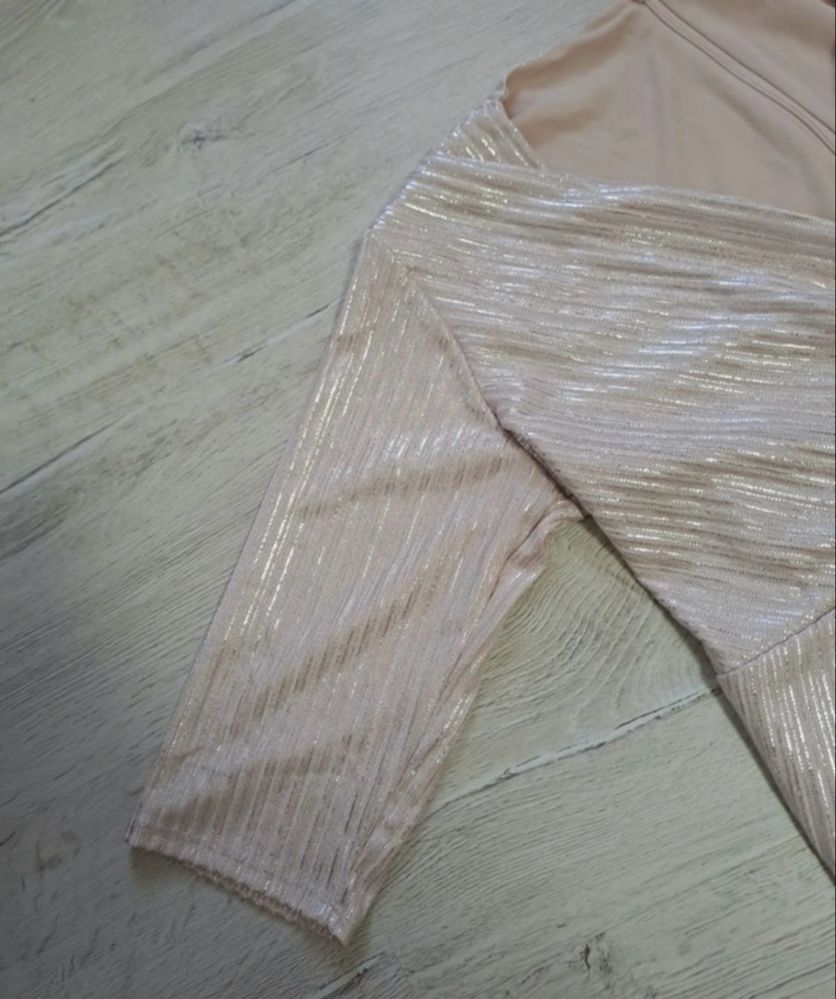 Cand rochie eleganta
