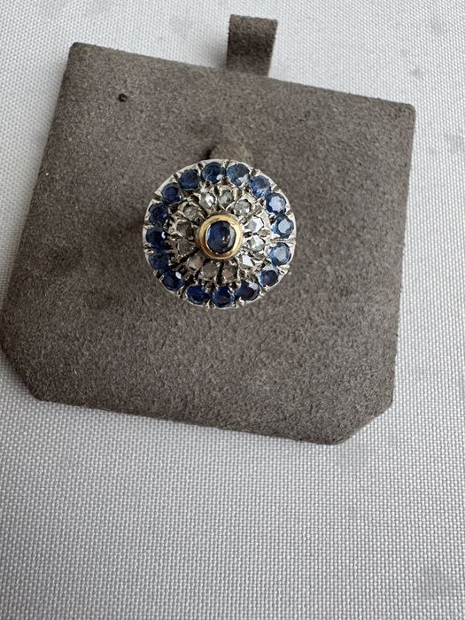 Inel din aur, safire si diamante
