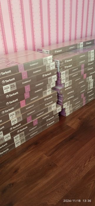 Ламинат Таркет. Цвет грецкий орех 94 кв.м