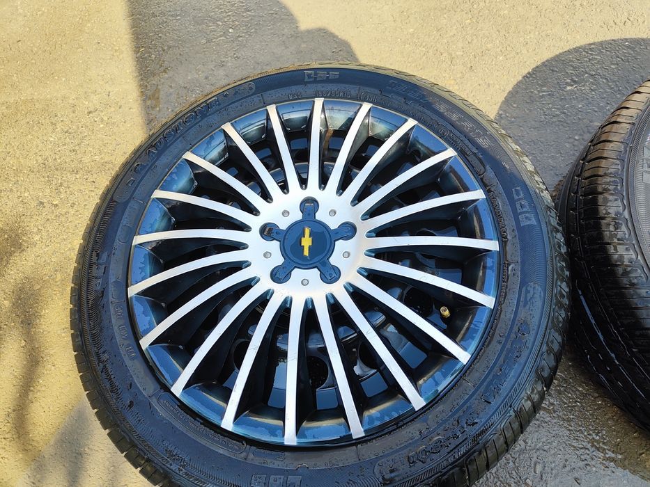 R15 195/55 austone