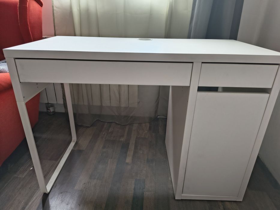 Бюро за компютър Micke IKEA