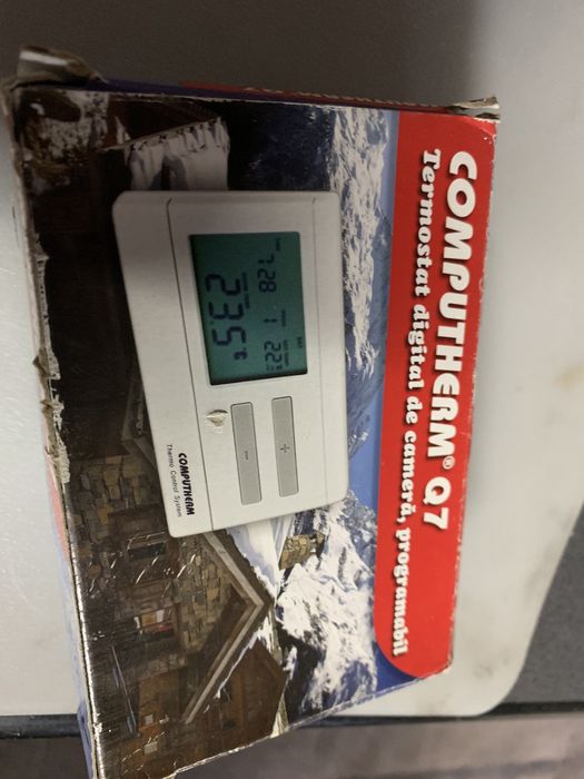 Termostat ambient COMPUTERM Q7 cu fir