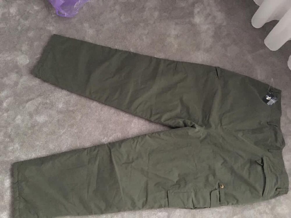 Vand pantaloni TCM