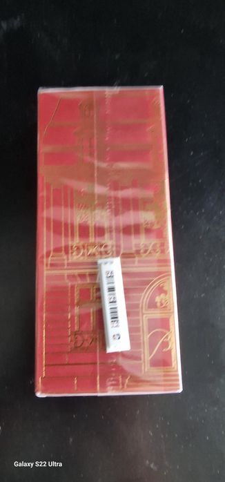 Парфюмът Maison Francis Kurkdjian Baccarat Rouge 540