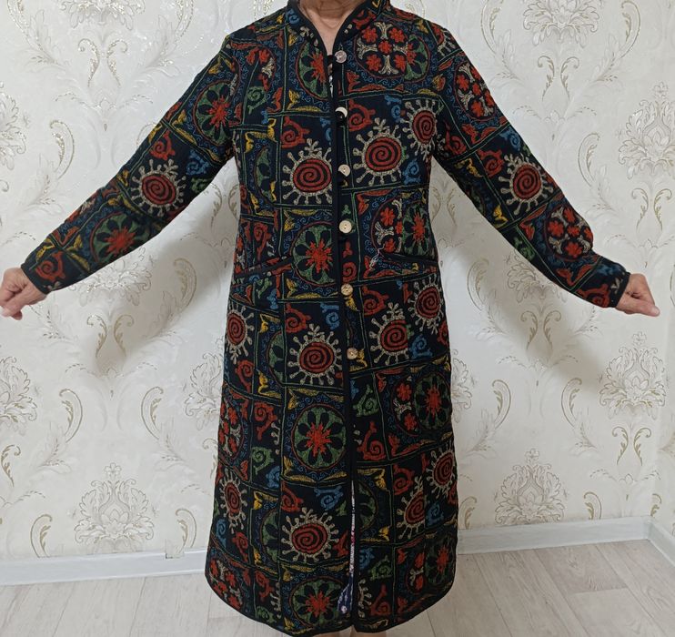 Национальный чапан