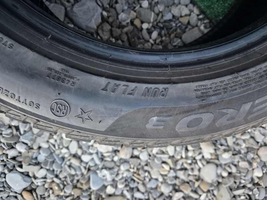 Vând cauciucuri 205/55/16 M+S // Runflat// Pirelli  set complet