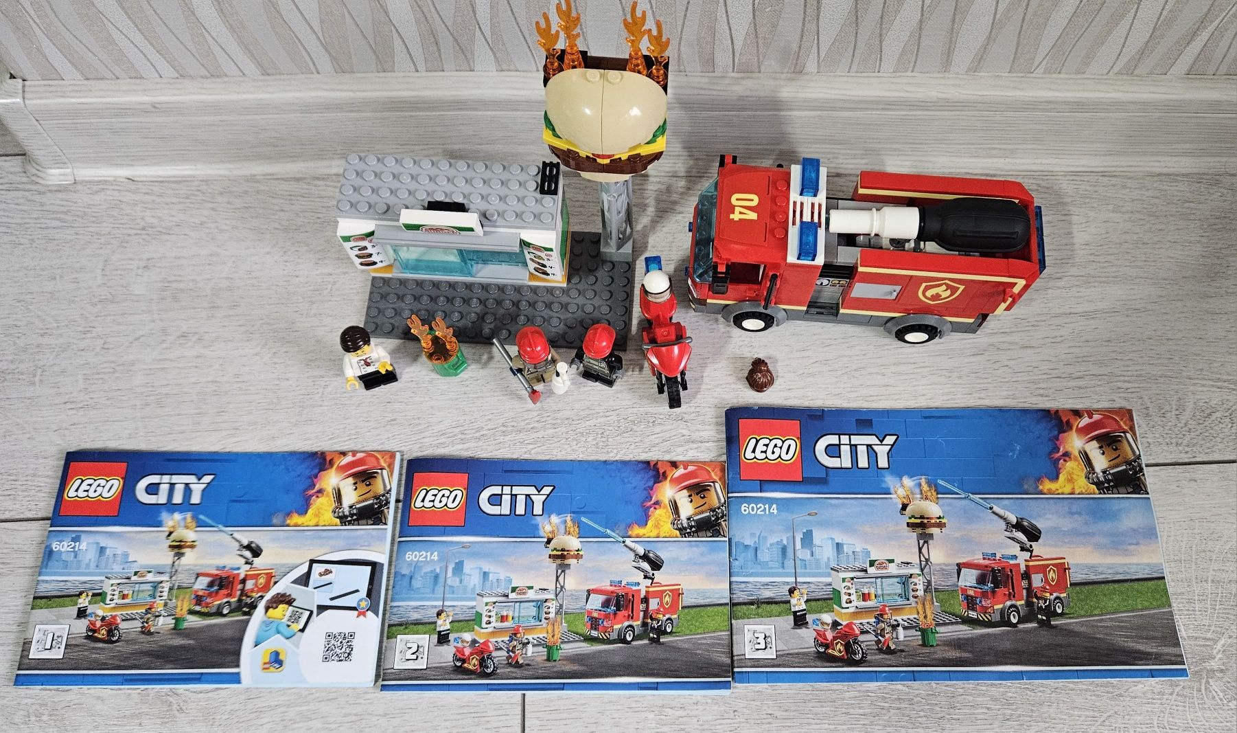 Lego City 60214 Stingere restaurant burgeri