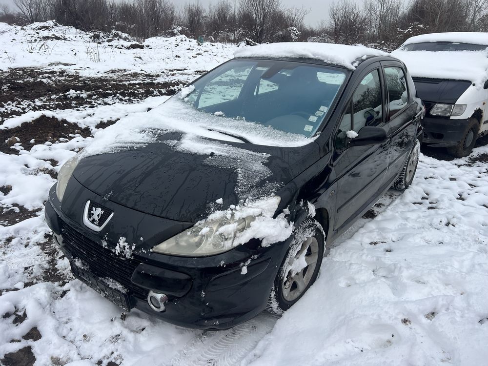 Peugeot 307 2.0 , Пежо 307 бензин На Части !!!