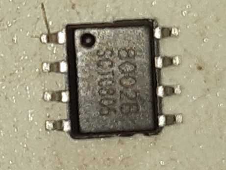 микросхема усилитель 8002B/SCT0805